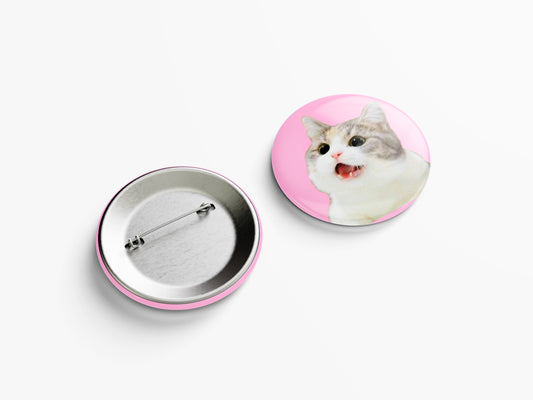 HAPPY CAT PIN